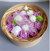 七夕节最浪漫礼物手工钩针DIY制作的玫瑰花