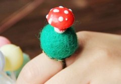 羊毛毡手工DIY的红色的蘑菇的小戒指产品